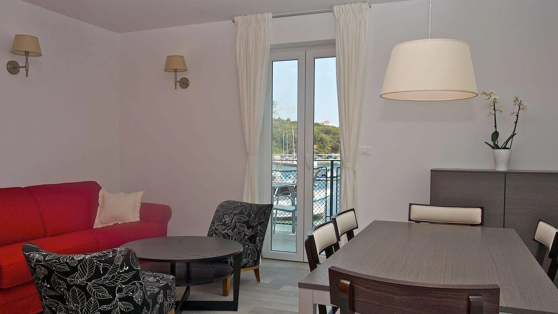Ribarska Koliba Resort PUY 아파트호텔
