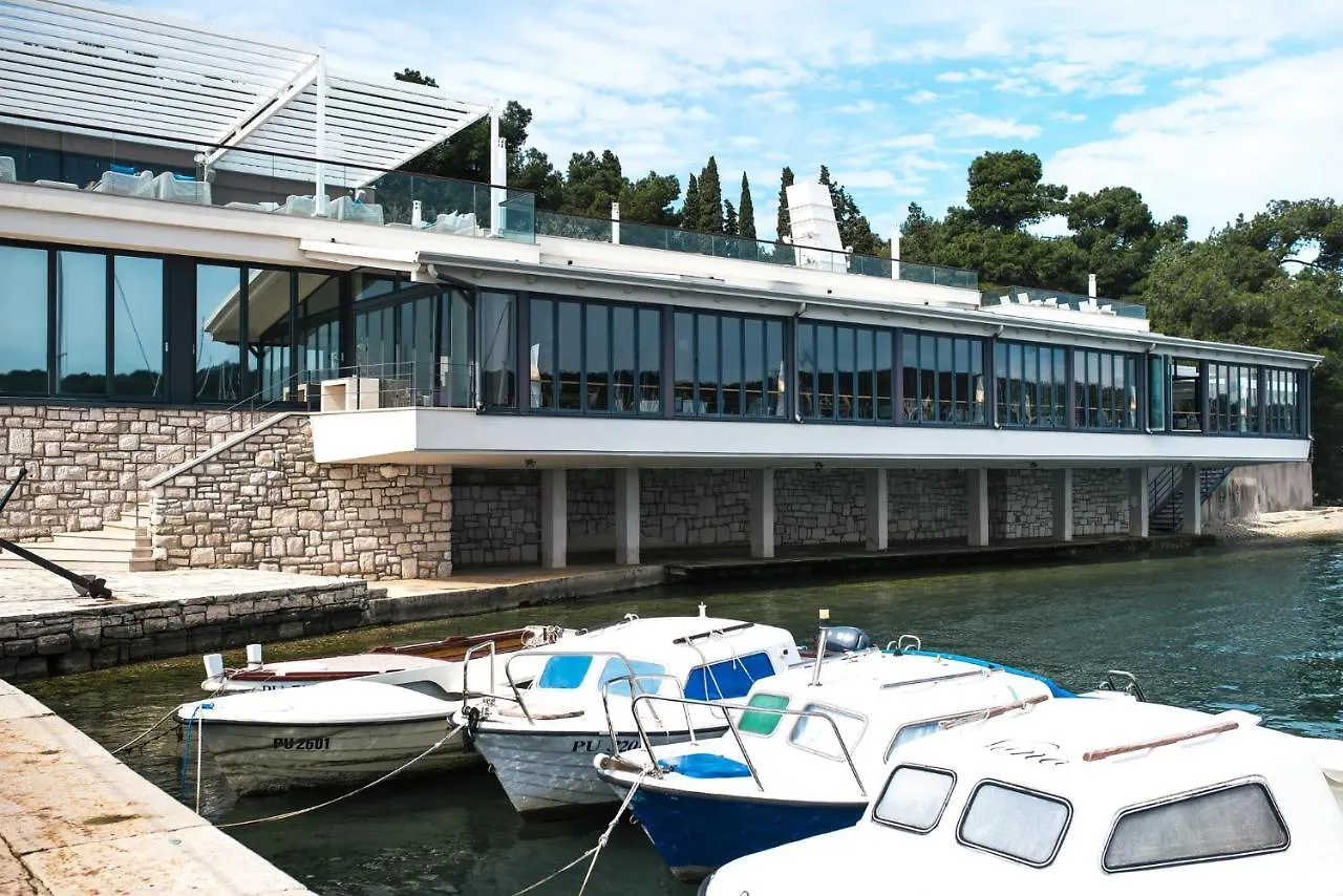 Ribarska Koliba Resort PUY Apart-hotel